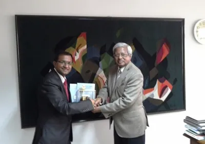 Buldana Urban Dr Sukesh Zamwar With World's Biggest NGO Chairman Fasle ABED of BRAC